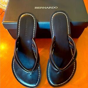 Bernardo Miami Black Leather Sandals
Excellent condition. Wore briefly once